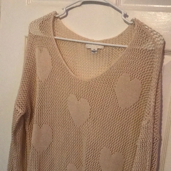 Forever 21 Sweaters - Forever 21 women’s heart sweater size 3X